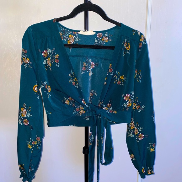 Cross over top - Picture 1 of 1